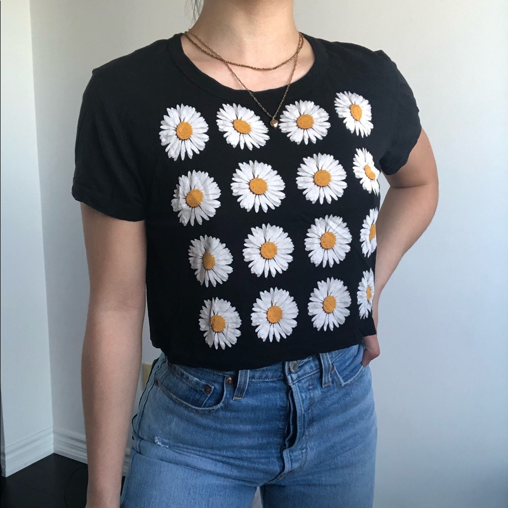 Urban Outfitters Daisy Crop Top